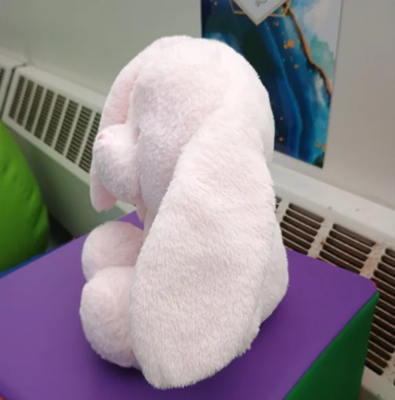 KellyToy K Luxe Baby Bunny Plush Rattle Crinkle Ears Stuffed Animal Sewn Eyes - Picture 3 of 8